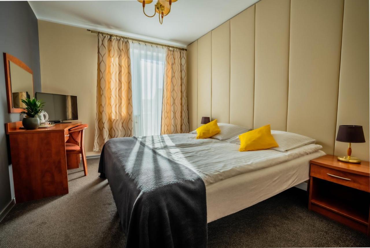 Tramontana Family & Wellness Hotel Darlowko Bagian luar foto