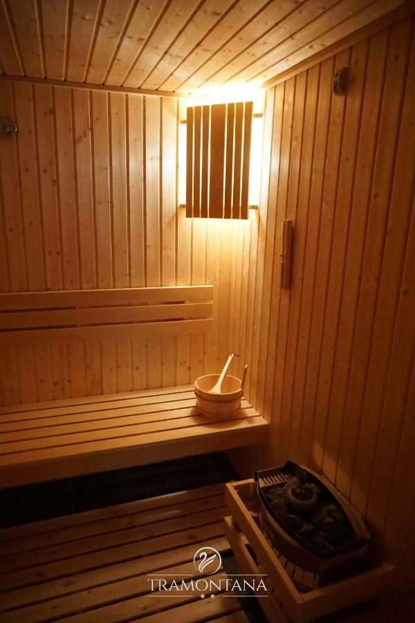 Tramontana Family & Wellness Hotel Darlowko Bagian luar foto
